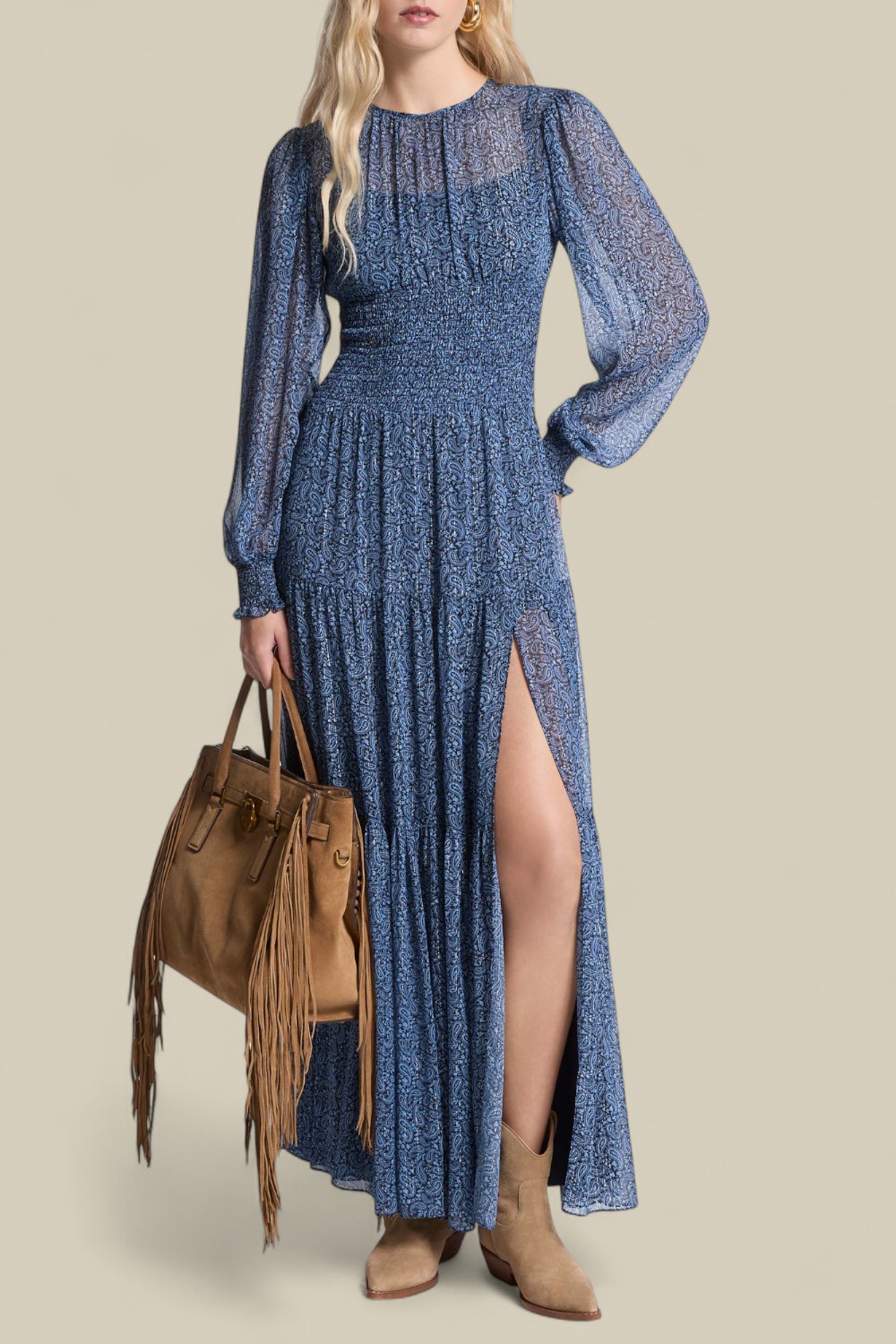 תמונת כל הלוק של שמלת מקסי פרחונית